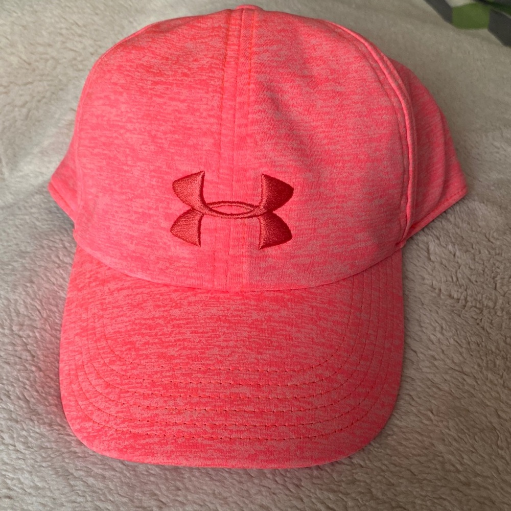 Women’s UA Cap NWOT